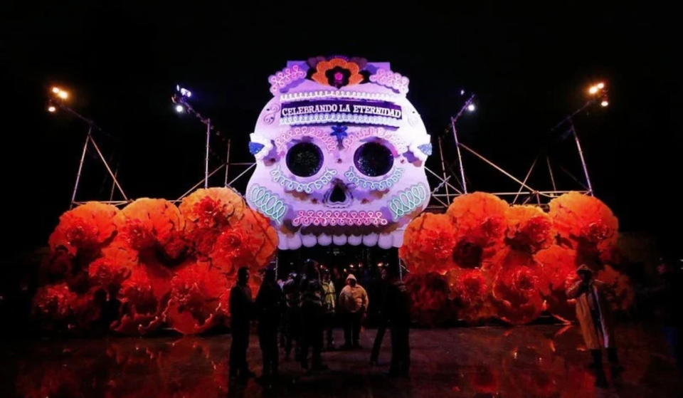 Confirman Festival de Día de Muertos en el Bosque de Chapultepec con linternas luminosas sobre el Lago, show de drones y más