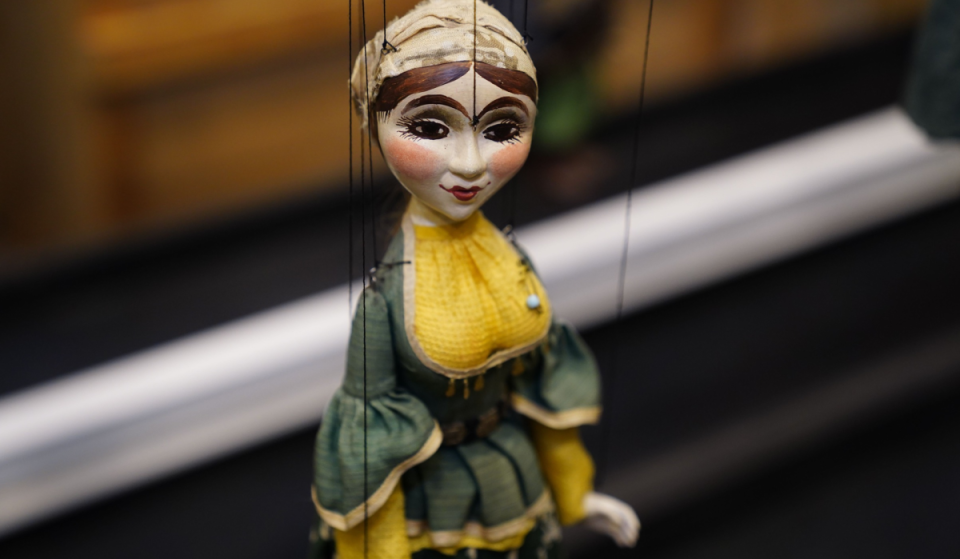 What if *La Llorona* had a different ending? There will be a free puppet and shadow play in Mexico City