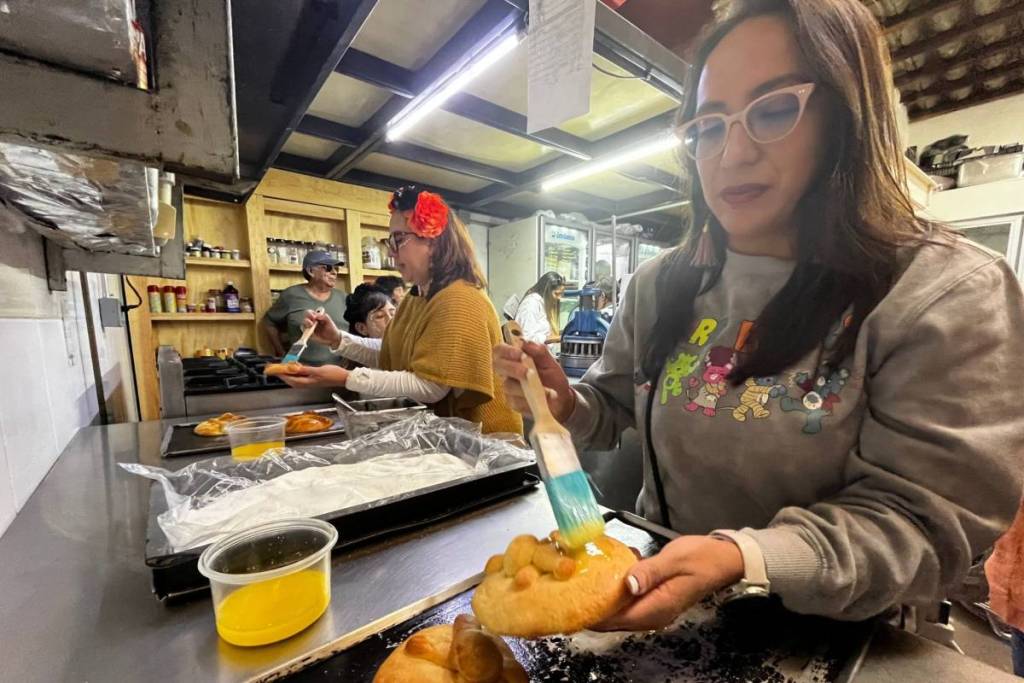 Pan de Muerto Workshop