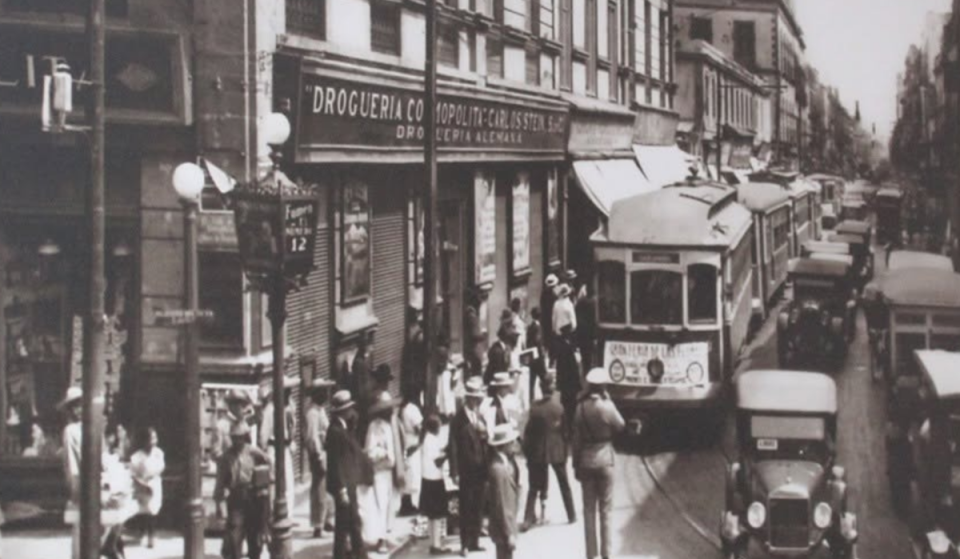 In 1919, a German immigrant founded a drugstore in Mexico City’s Historic Center; more than 100 years later, this drugstore remains a go-to destination for soaps, oils, and more