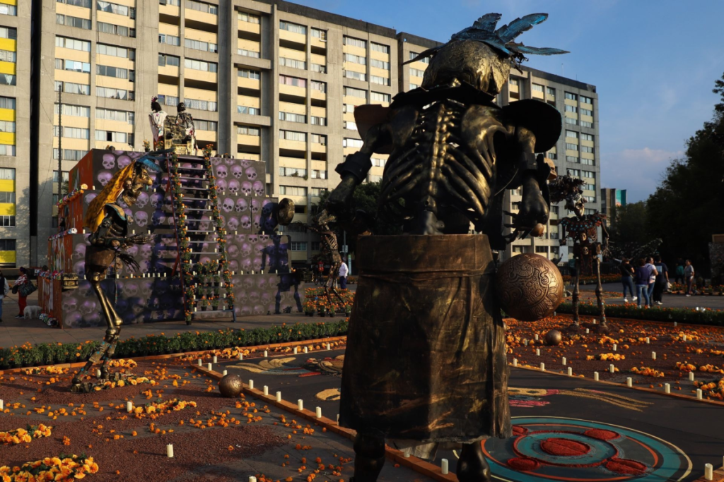 Day of the Dead offerings 2026 Utopías CDMX