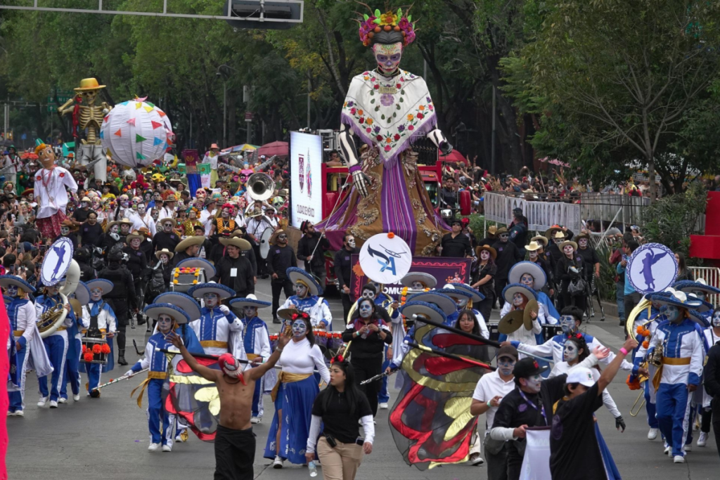 Road Closures During the Day of the Dead Parade