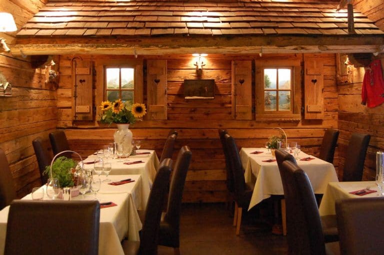 Les meilleurs restaurants traditionnels suisses et de montagne pour l