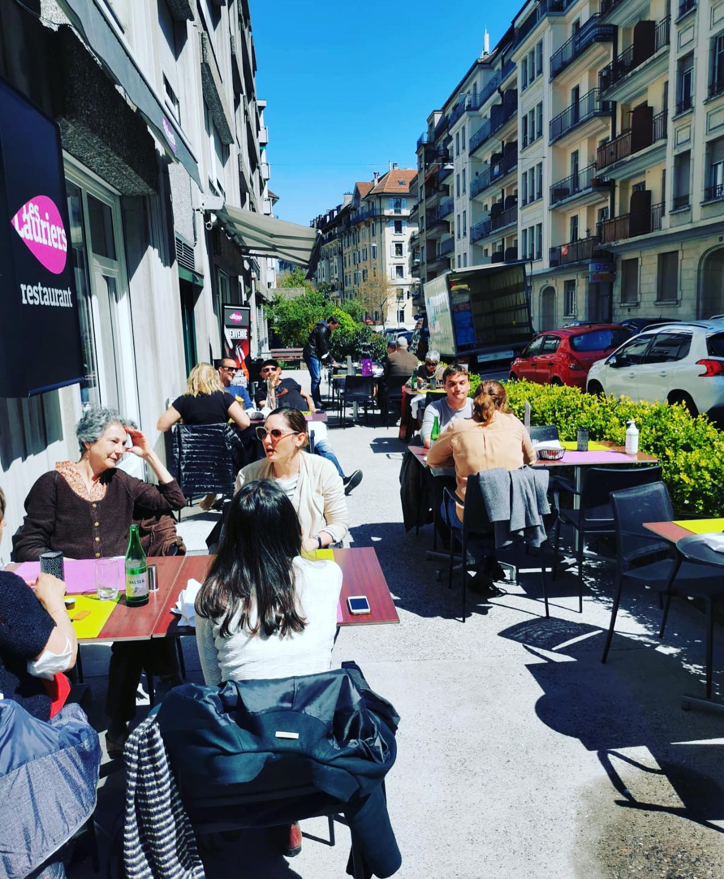 Les 5 meilleurs restaurants avec terrasse où prendre le soleil à Genève