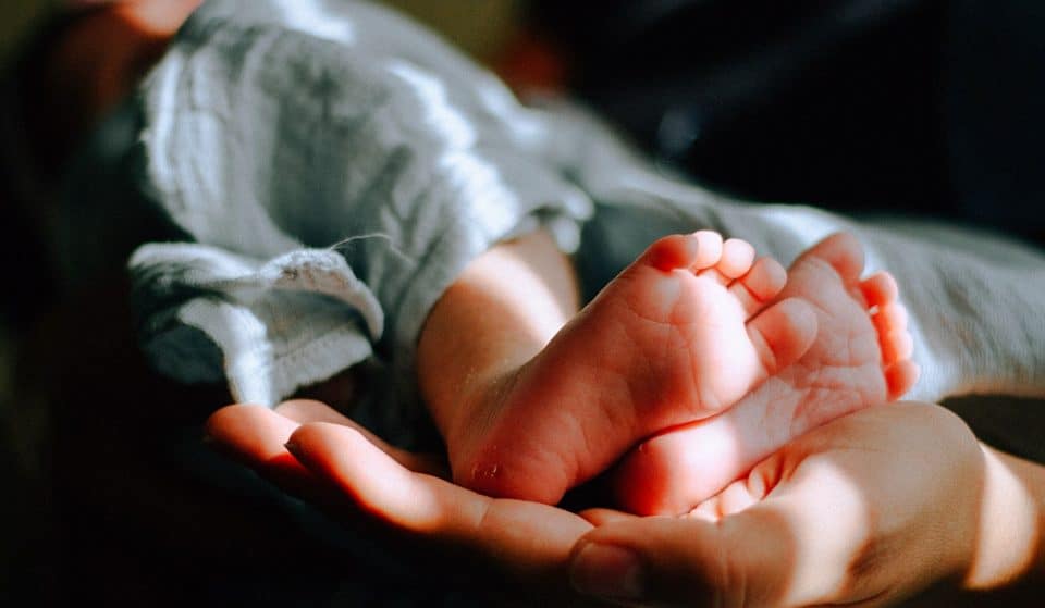 Insolite : deux bébés nés à la même heure à Genève !