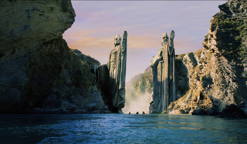 Retour en Terre du Milieu : Un superbe concert Candlelight Le Seigneur des Anneaux arrive officiellement à Genève — Billets en vente maintenant