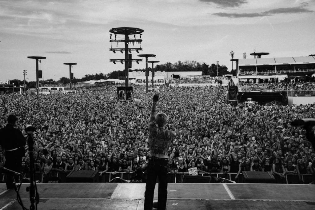 The Neighbourhood