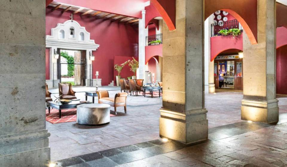 A solo 8 minutos del tren: la antigua fábrica textil de 1895 en Guadalajara que hoy es un hotel boutique