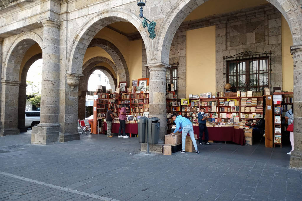 Feria del Libro Usado y Antiguo