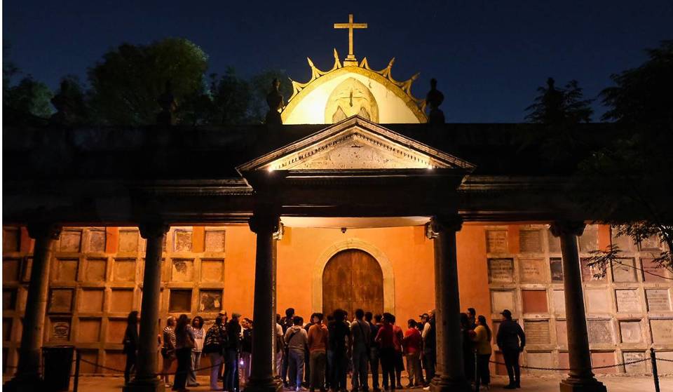 Asiste al maratón de recorridos nocturnos por el Panteón de Belén