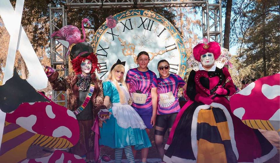 Corre o camina en esta carrera temática de Alicia en el país de las maravillas