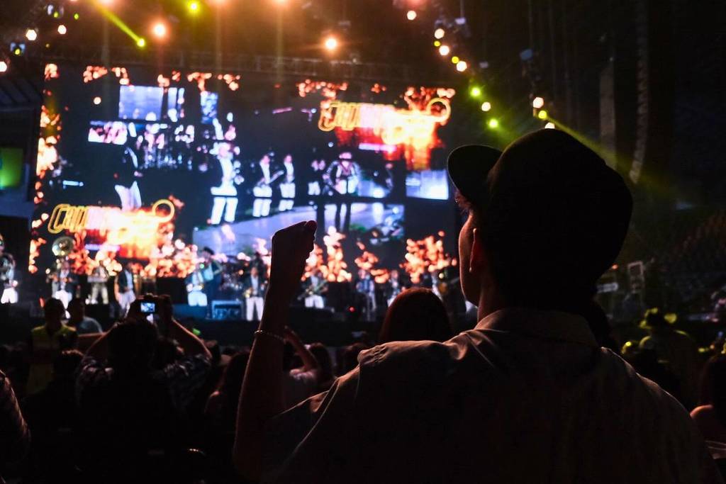 artistas del Palenque de las Fiestas de Octubre 2025