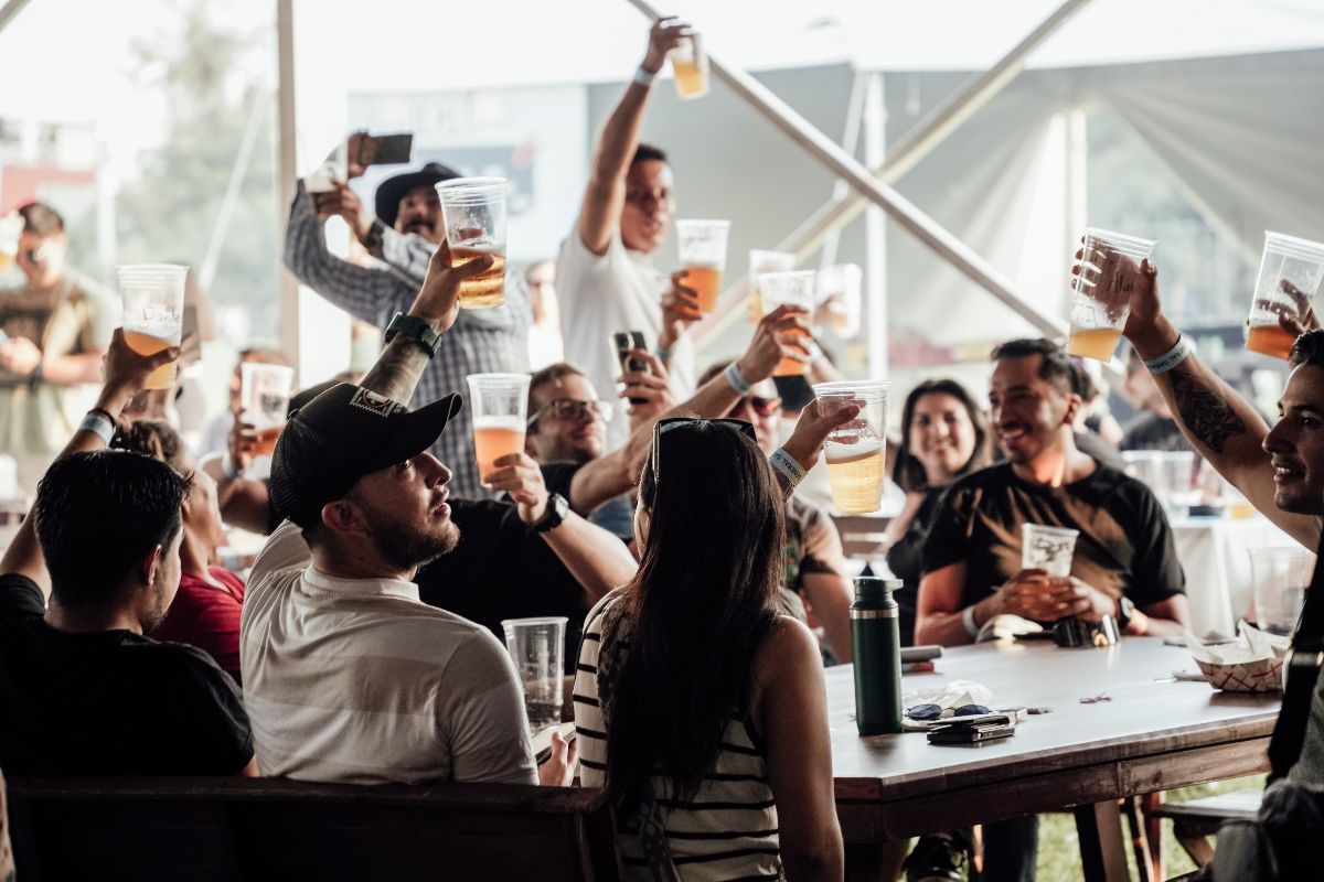 Otoño Bierfest Oktoberfest cerveza Guadalajara 2025
