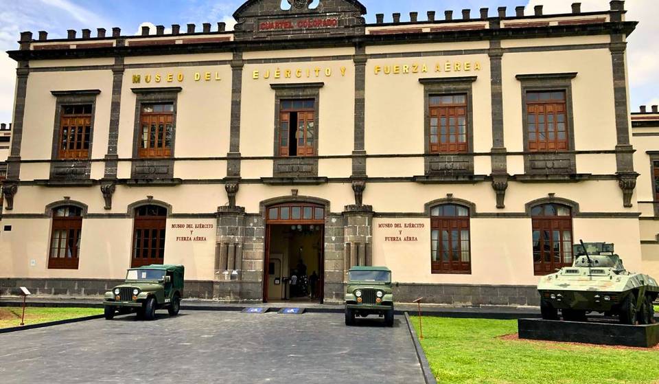 El museo secreto de Guadalajara con aviones, helicópteros y tanques que pocos conocen — el Museo del Ejército y Fuerza Aérea