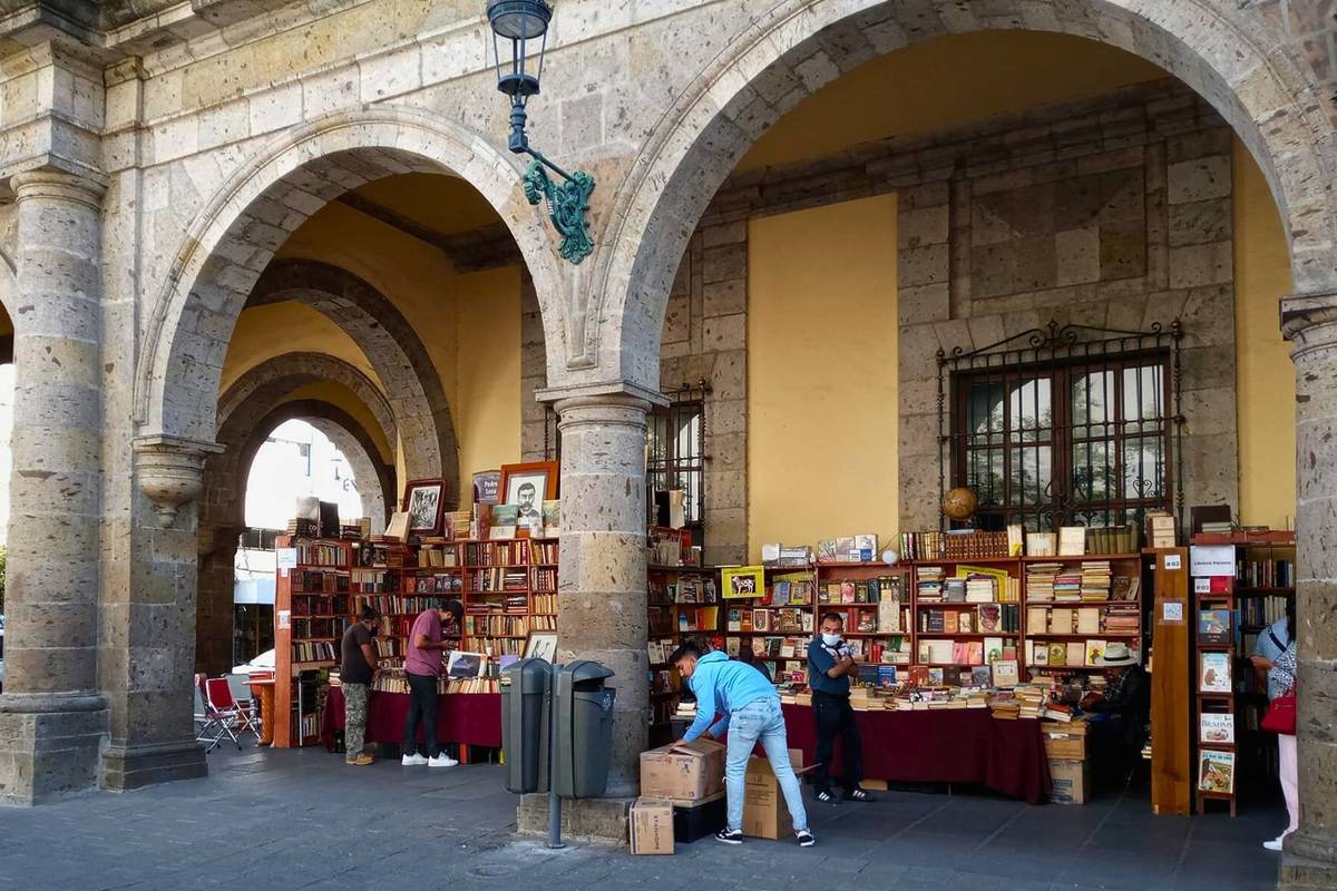Feria del Libro Usado y Antiguo de Guadalajara