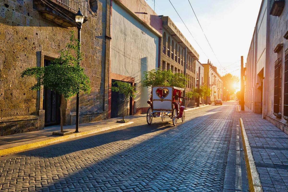 días feriados oficiales guadalajara 2026