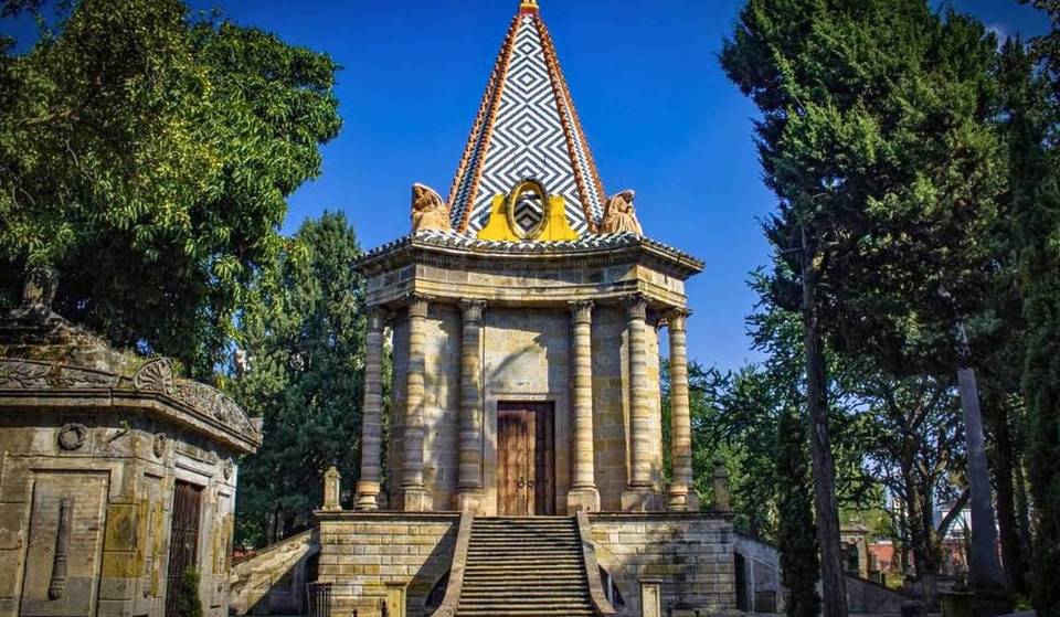 Guided tours of the Belén Cemetery in 2026: updated prices and what they include