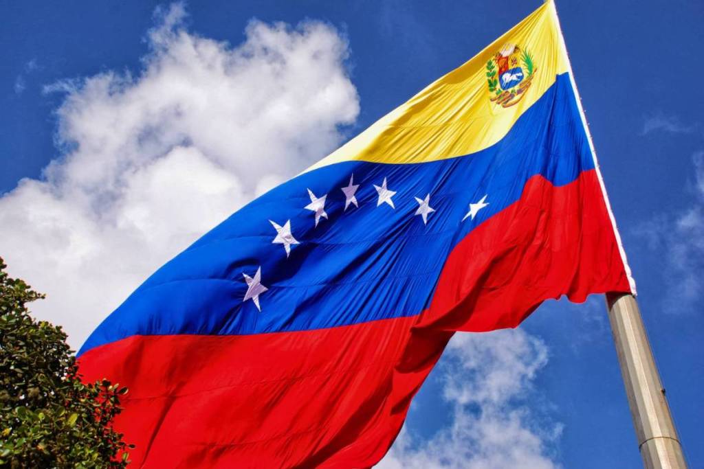 Venezuela collection centers in Guadalajara
