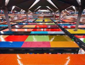 El Mercado San Juan de Dios estrena el mural de azulejos más grande de Jalisco