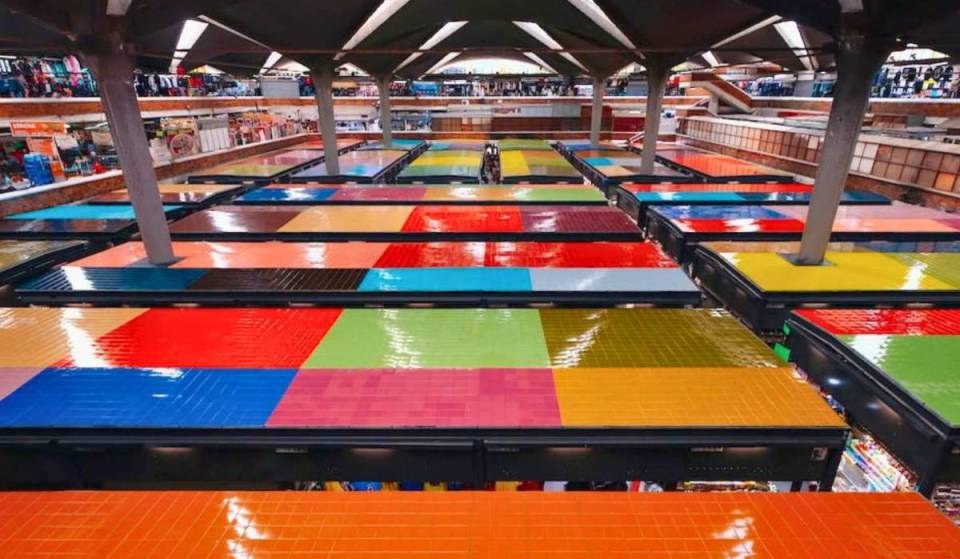 El Mercado San Juan de Dios estrena el mural de azulejos más grande de Jalisco