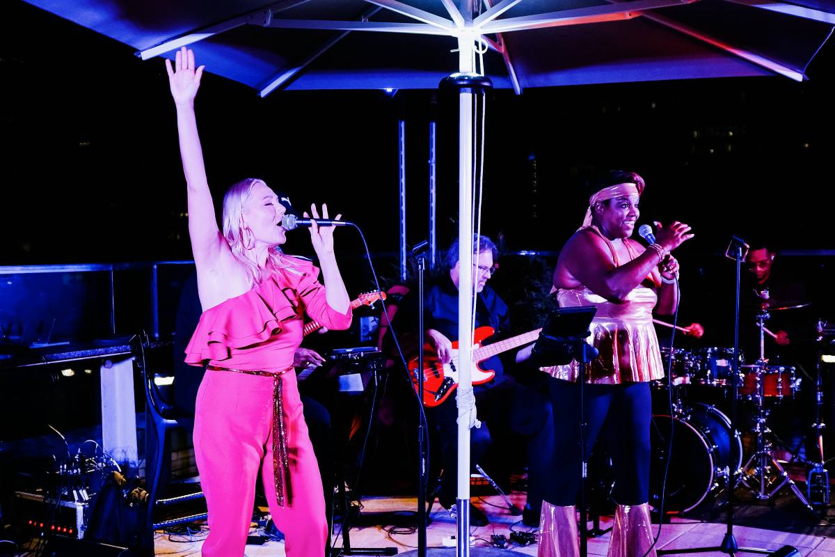live music performance in outdoor setting