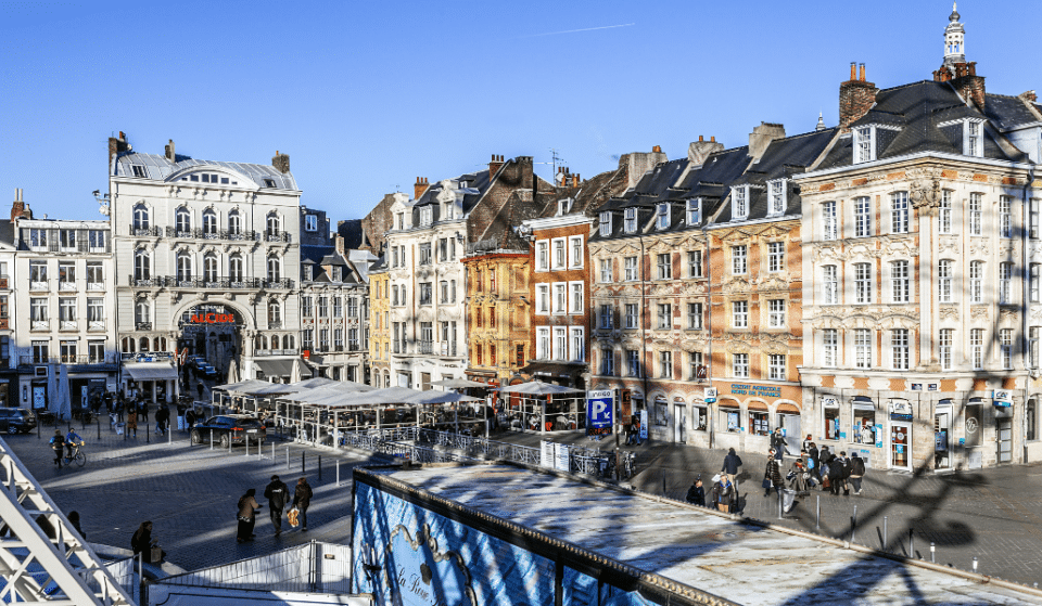 Cette année, la Déesse de Grand Place fait de l&rsquo;ombre à la grande roue.