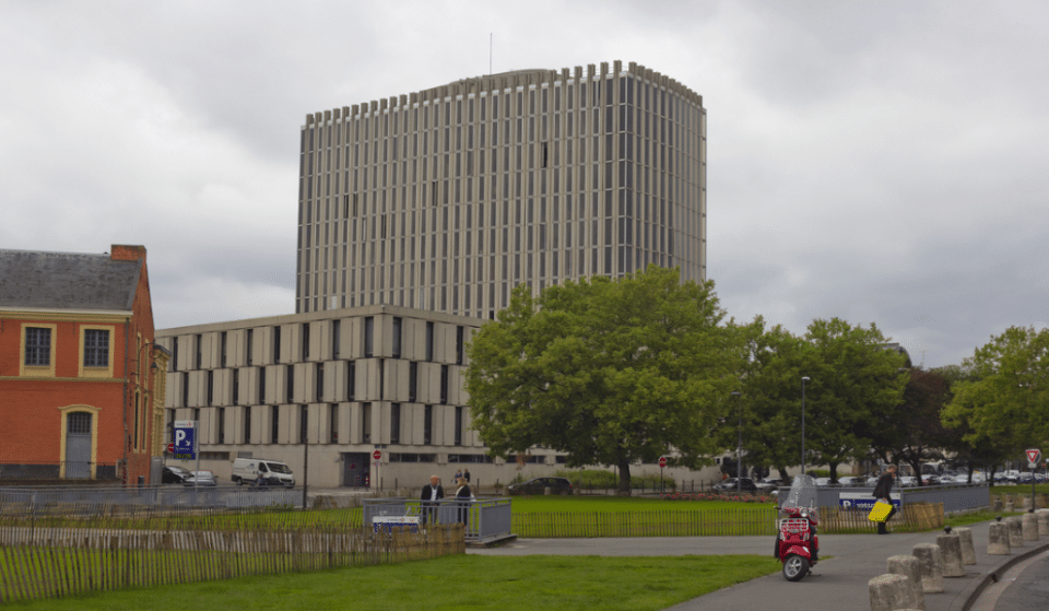 Le Palais de Justice, élu bâtiment le plus laid de Lille par les lillois !