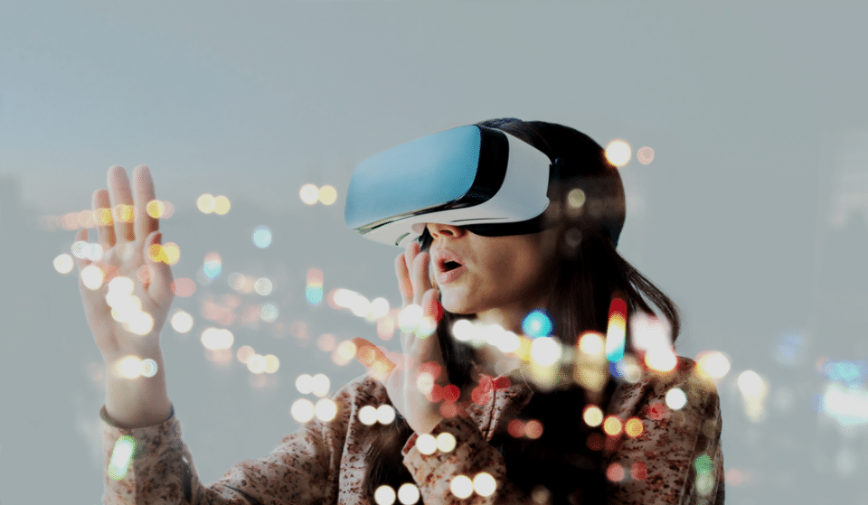 L&rsquo;Hybride loue des casques de réalité virtuelle à domicile !