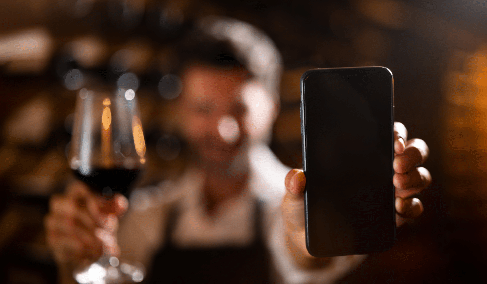 Vinidaily : le Tinder qui vous fait matcher avec des bouteilles de vin !
