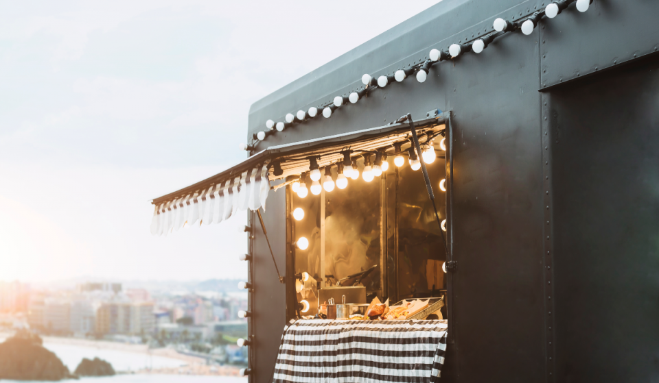 Le food truck Oh Canada sillonne la métropole lilloise et vous fait découvrir sa poutine !