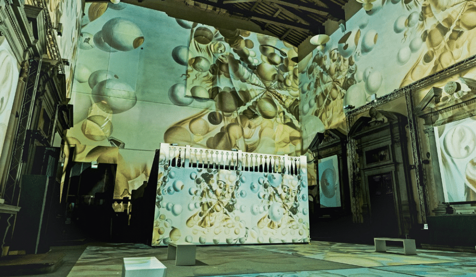 Une grande exposition immersive sur l’univers de Dalí débarque à 1h de Lille !