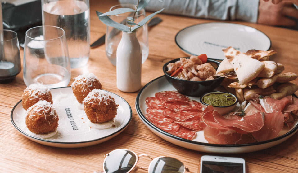 Cap sur l&rsquo;Espagne avec ce bar à tapas de la rue Saint-André !