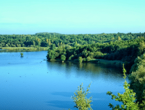 5 lacs, étangs et plans d’eau où se poser au bord de l&rsquo;eau à moins d&rsquo;1h de Lille