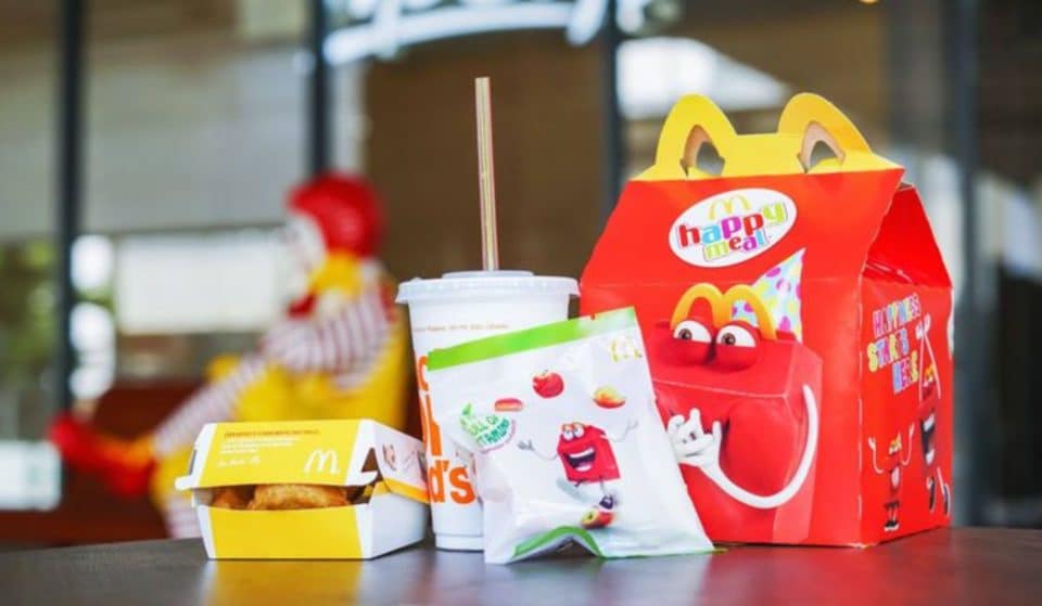 Insolite : McDonald&rsquo;s lance un Happy Meal pour les adultes !