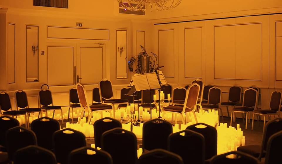L&rsquo;Hôtel Carlton et ses salons Belle Époque ornés de dorures s&rsquo;illuminent de milliers de bougies pour les concerts Candlelight à Lille