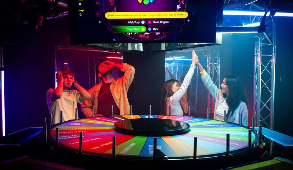 À Lille, un nouveau jeu transforme les participants en véritables candidats de plateau TV entre quiz, lumières et adrénaline