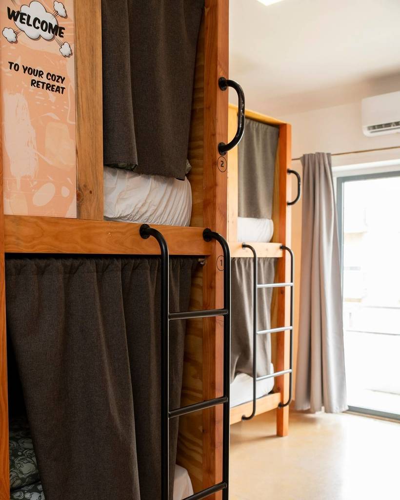 Litera en WOT New Lisbon Social