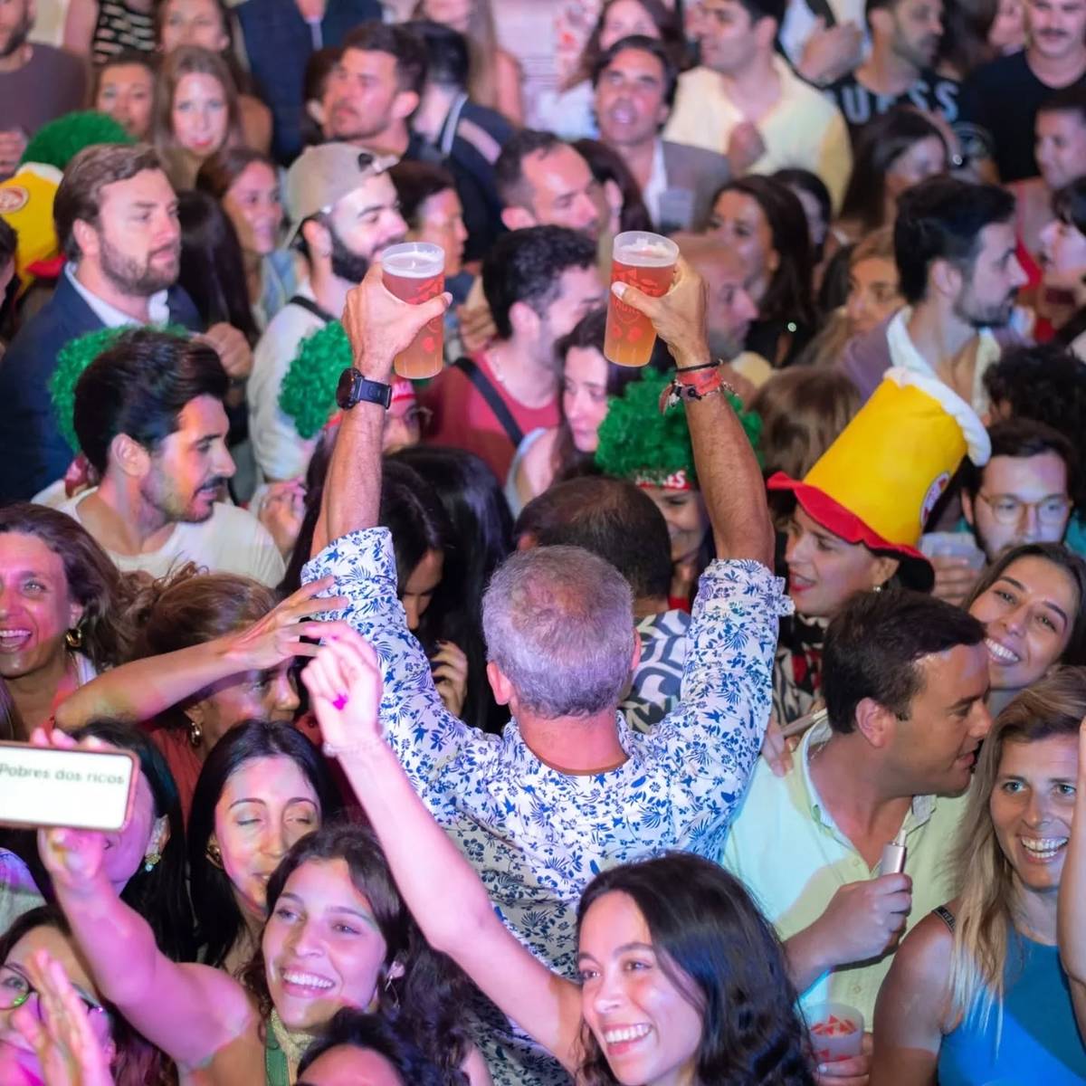 santos populares na vila berta, na graça