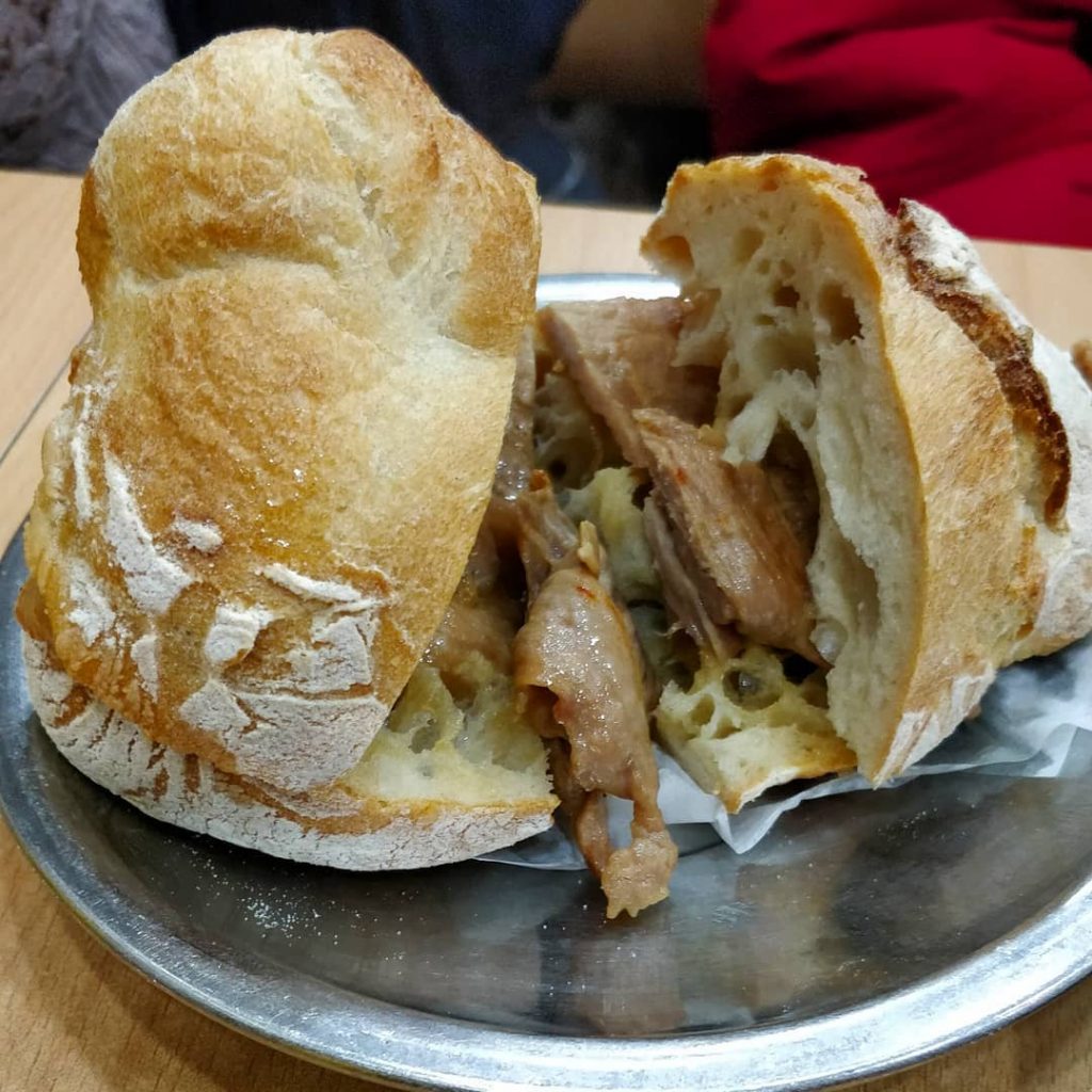 bifana no trevo a Lisbona