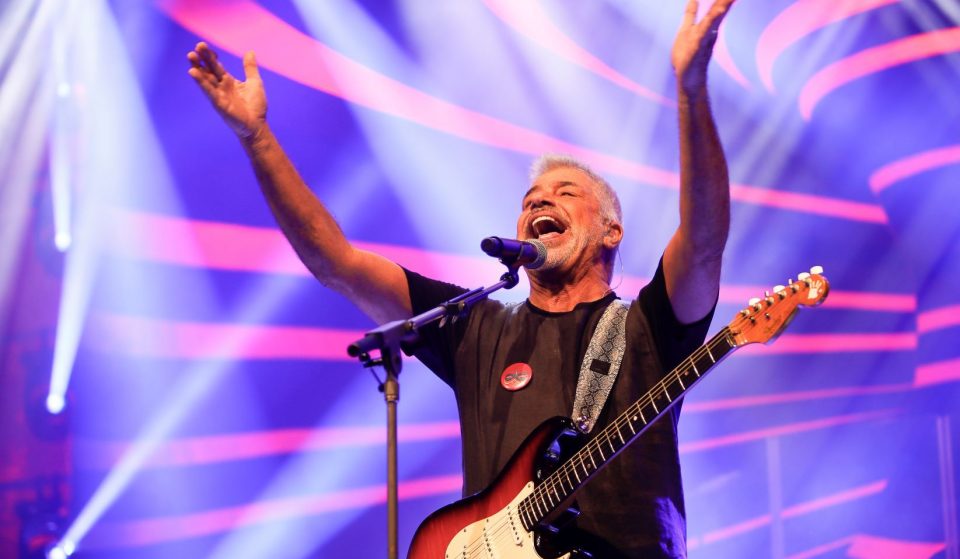 Lulu Santos sobe ao palco do Coliseu para cantar o amor