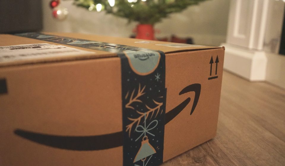Já podes comprar na Amazon em português