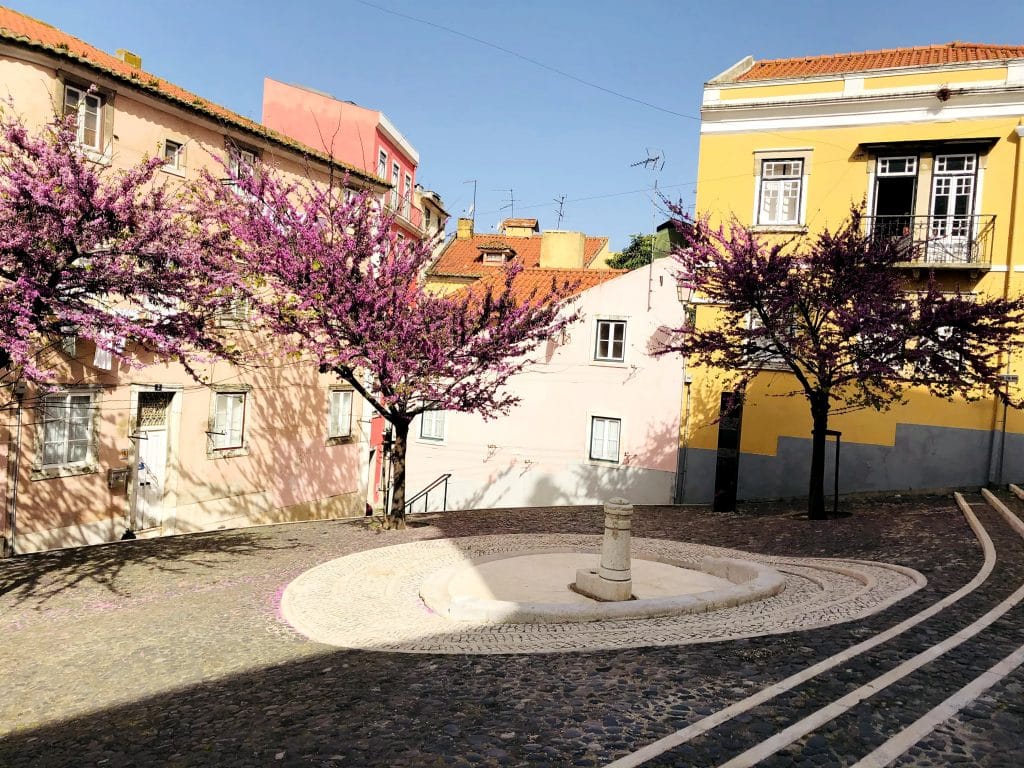 Largo da Achada a Mouraria