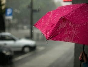 Esquece o pijama: estes são os planos mais incríveis em Lisboa para aproveitar a cidade (mesmo que esteja a chover a potes)