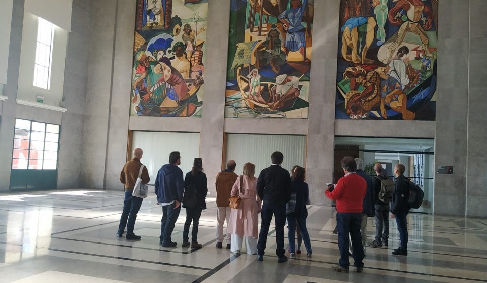 Porto de Lisboa retoma visitas gratuitas aos painéis de Almada Negreiros