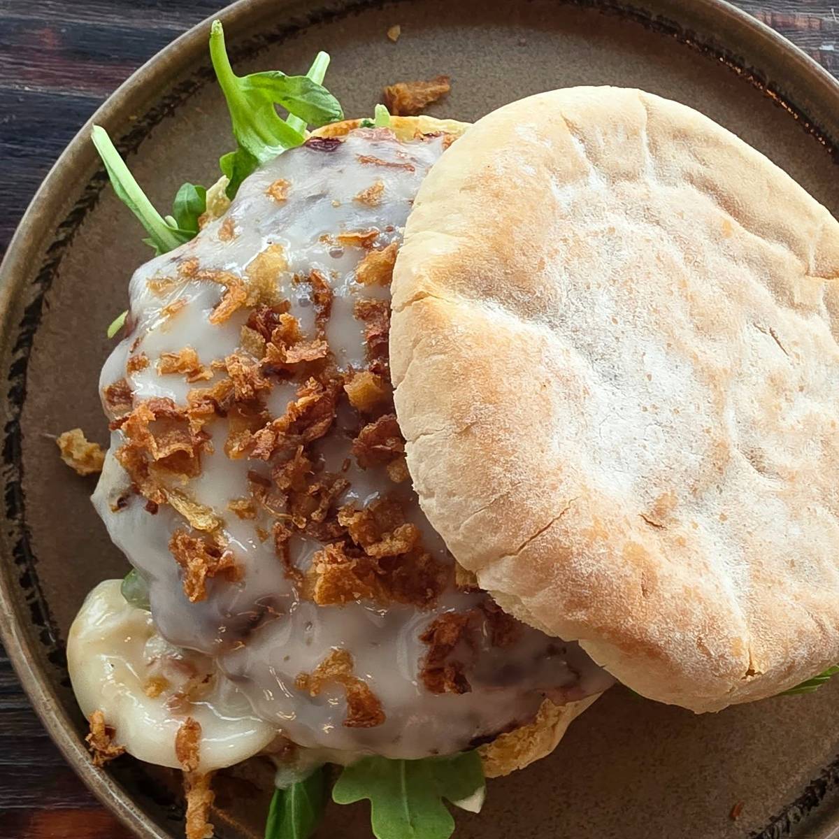 Cheeseburger Lusitano no Armazém Alcântara