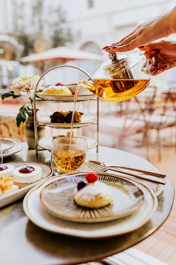 Capítulo Restaurant & Bar, no Convent Square Hotel, o Chá no Claustro