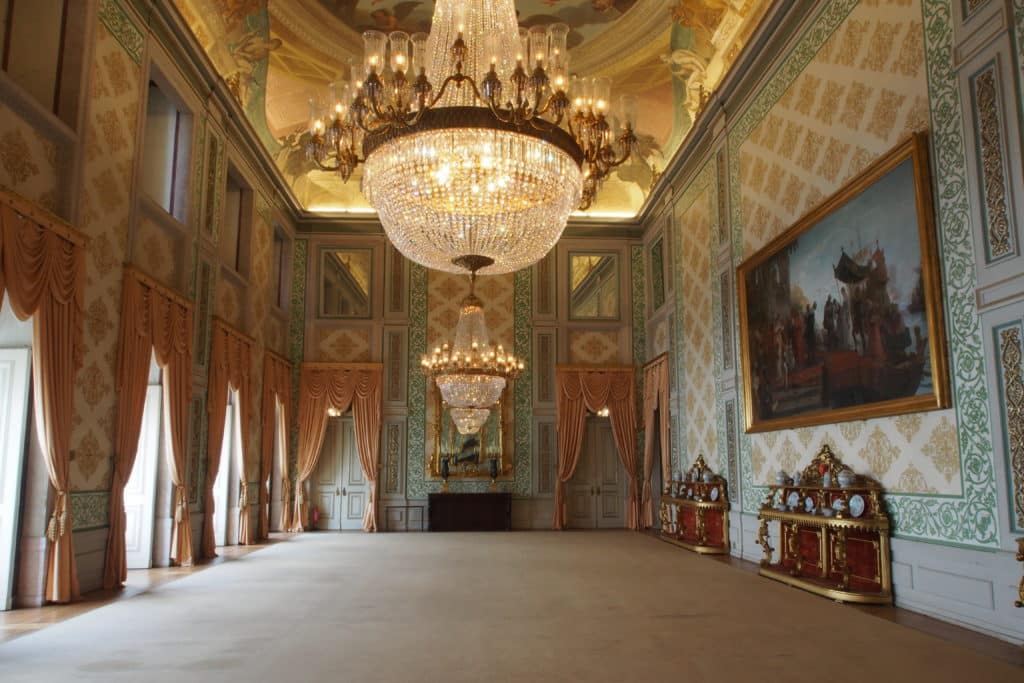 Salle D. Luís du palais de l’Ajuda, à Lisbonne