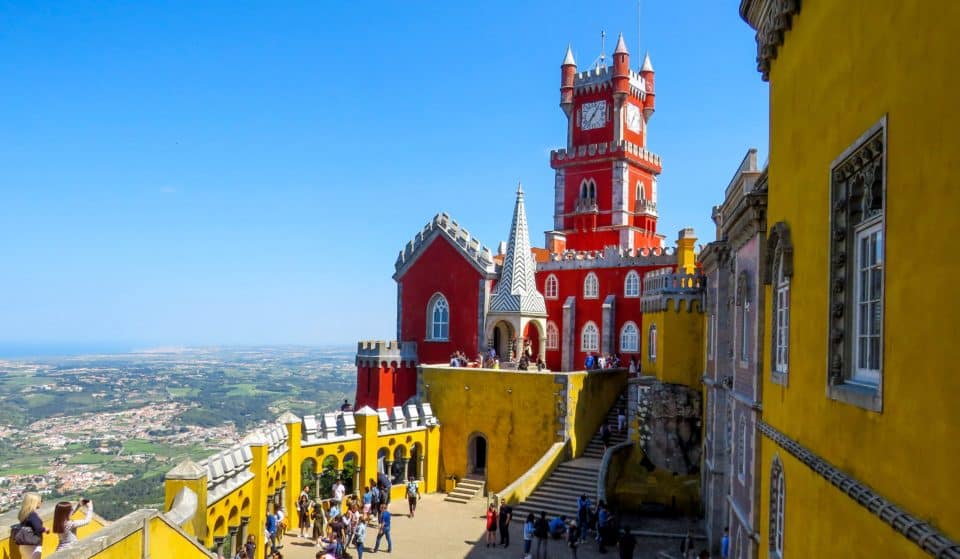 Há um palácio em Sintra que está entre os sítios mais bonitos em toda a Europa