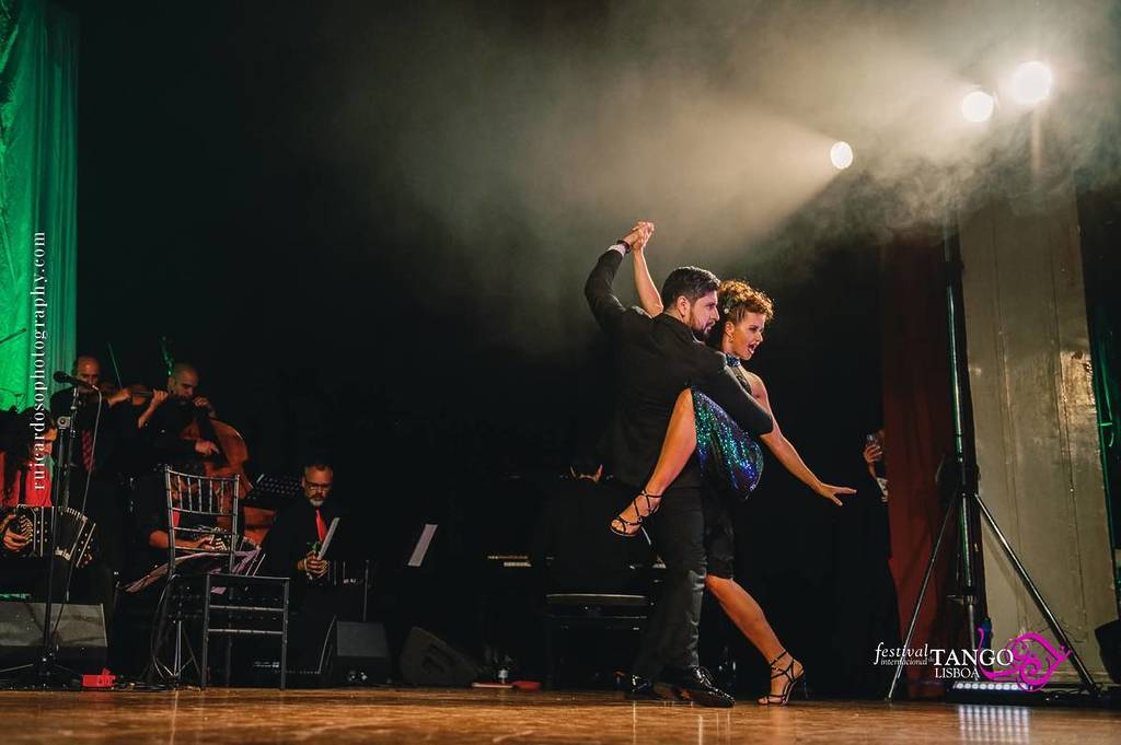 Tango y Fado Sebastian Jimenez e Agustina Tarchini