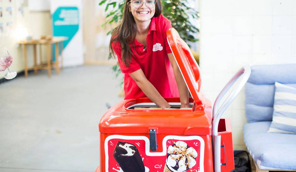 From the 5-layer “volcano” to pistachio fever and the 2 new Magnums: discover the 7 new Olá ice creams that will sweeten and refresh your summer in Lisbon.